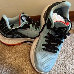 Brand new Saucony Endorphin Shift 2 womens running shoe